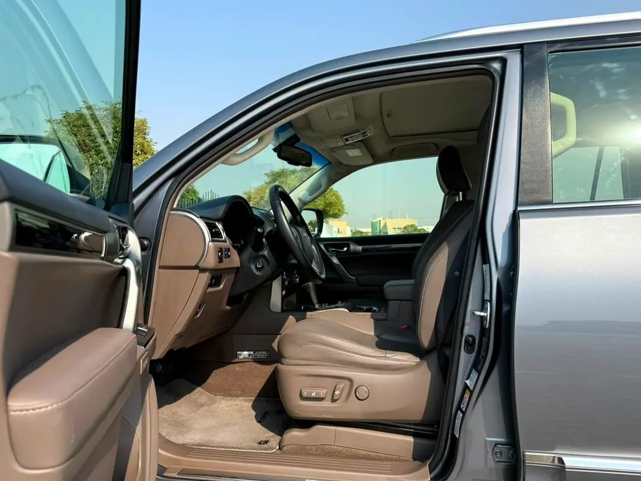 لكزس GX 460 Gx 460 Platinum-Excellent condition-Bank Finance Available