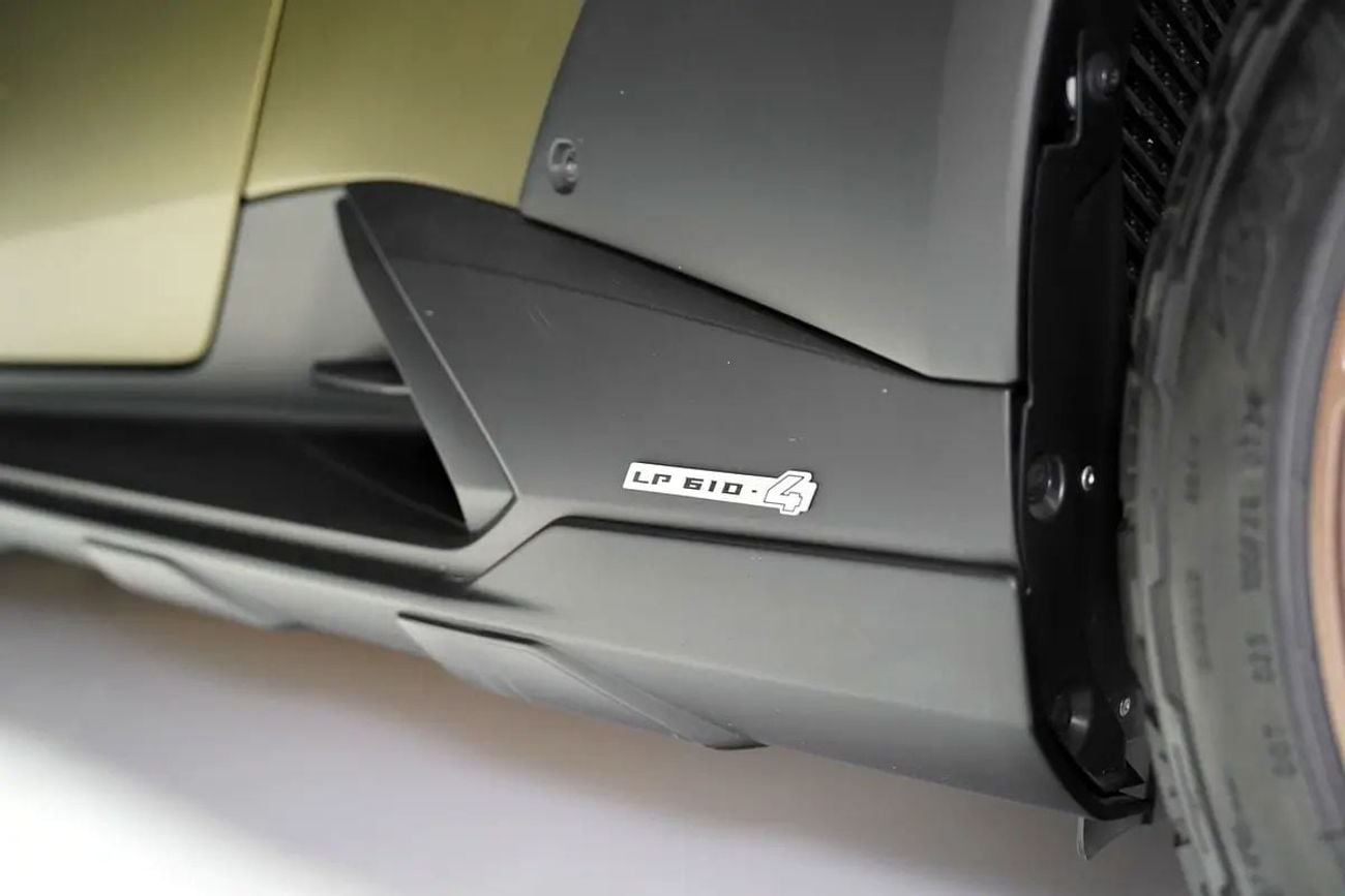 Lamborghini Huracan TECNICA 5.2L V10