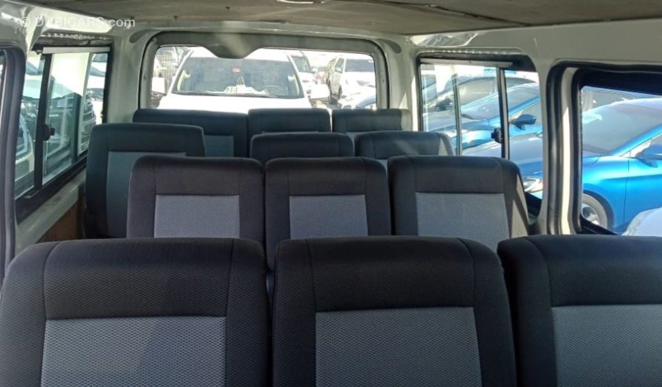 Toyota Hiace TOYOTA HIACE 2016