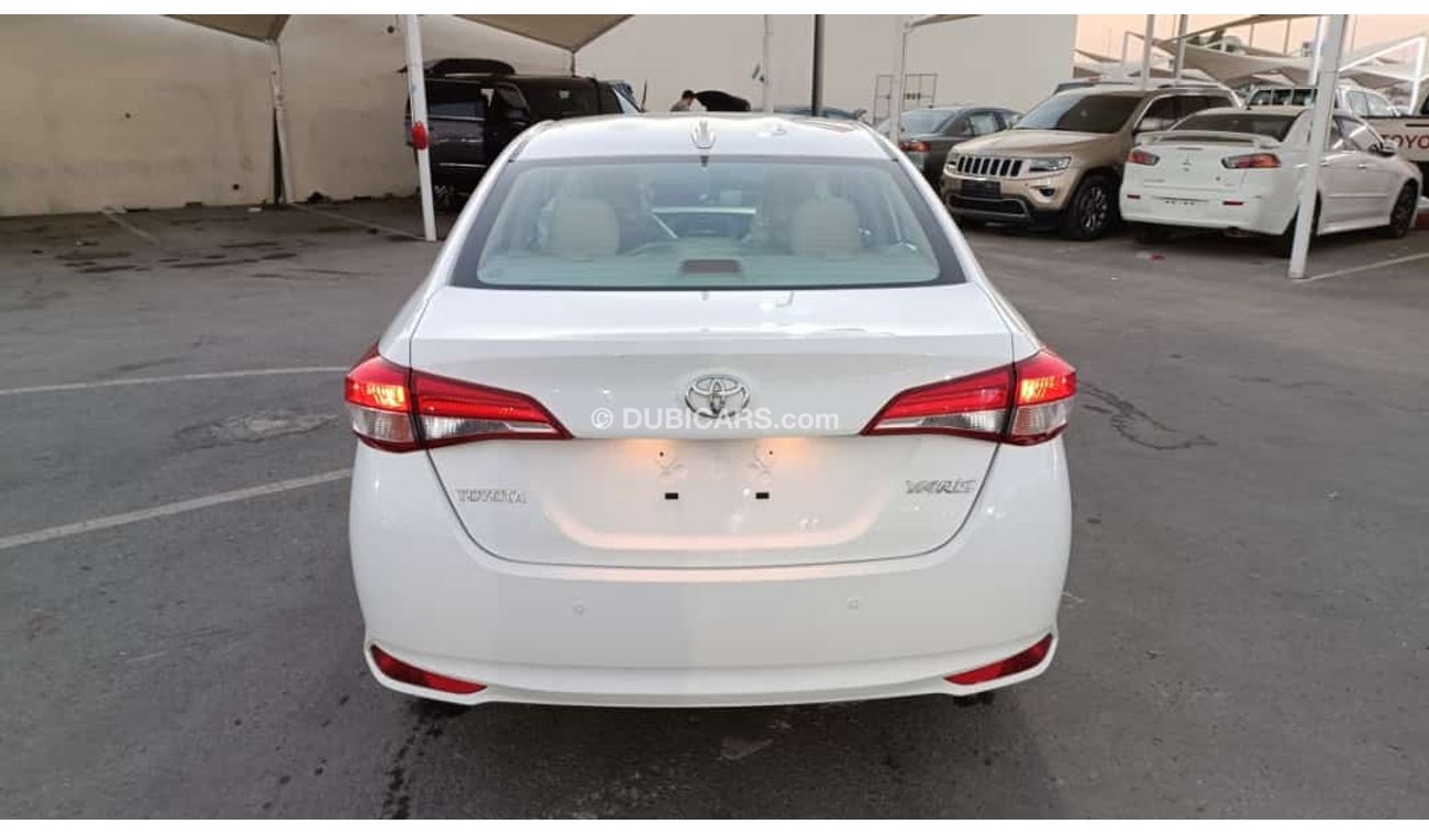 Toyota Yaris SE Toyota yares 2020 GCC  perfect condition original paint