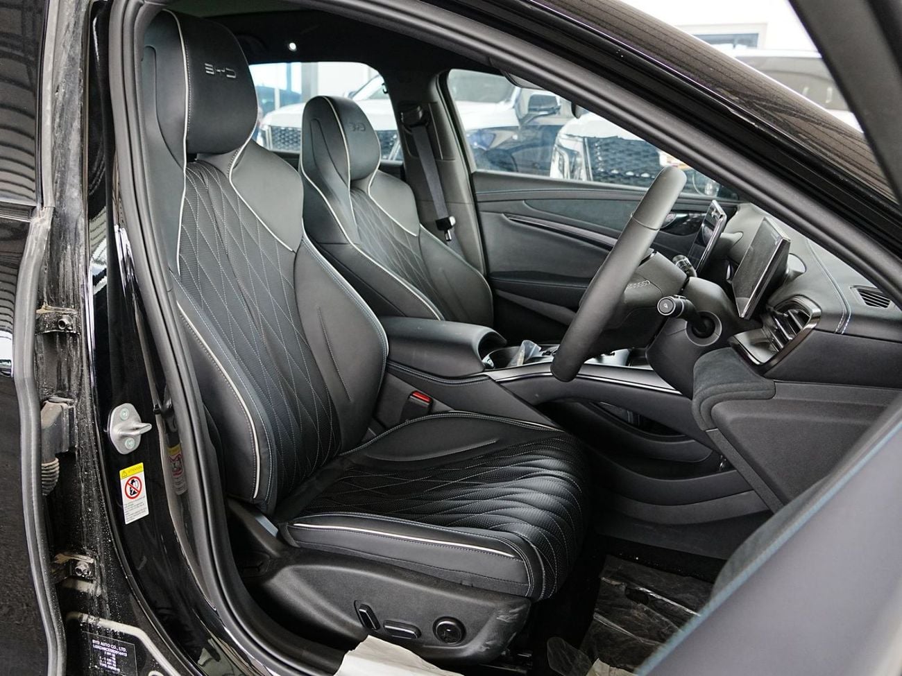 بي واي دي سيل PREMIUM 2025 BYD SEAL 570Km Combined Range 390kW, 3.8s 0-100km/h, Brand New 0Km