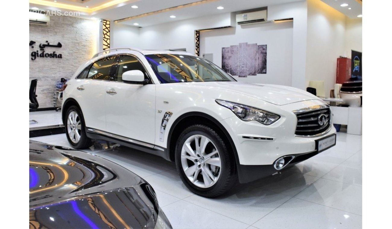 Infiniti QX70 Luxury Luxury Luxury EXCELLENT DEAL for our Infiniti QX70 ( 2015 Model! ) in White Color! GCC Specs