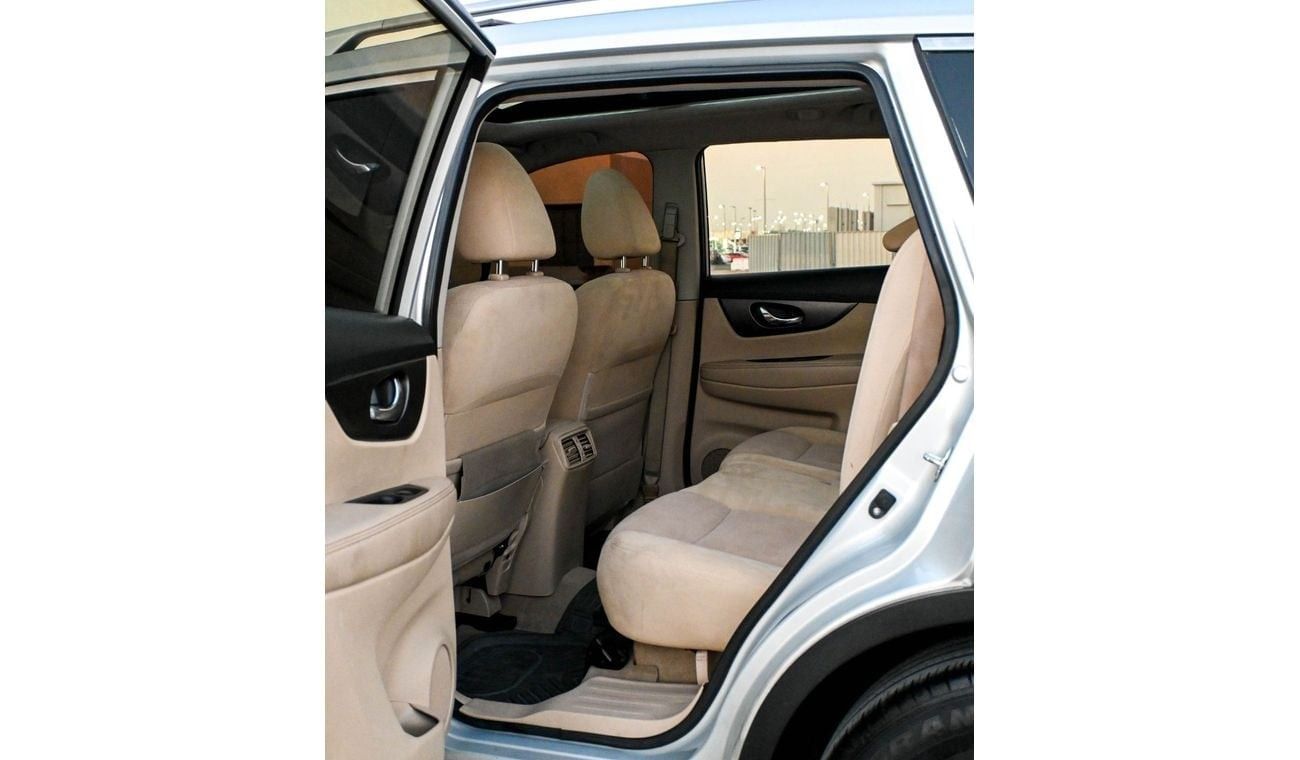 Nissan XTrail Nissan X-Trail 2015 GCC 4x4 in excellent condition, inside and out