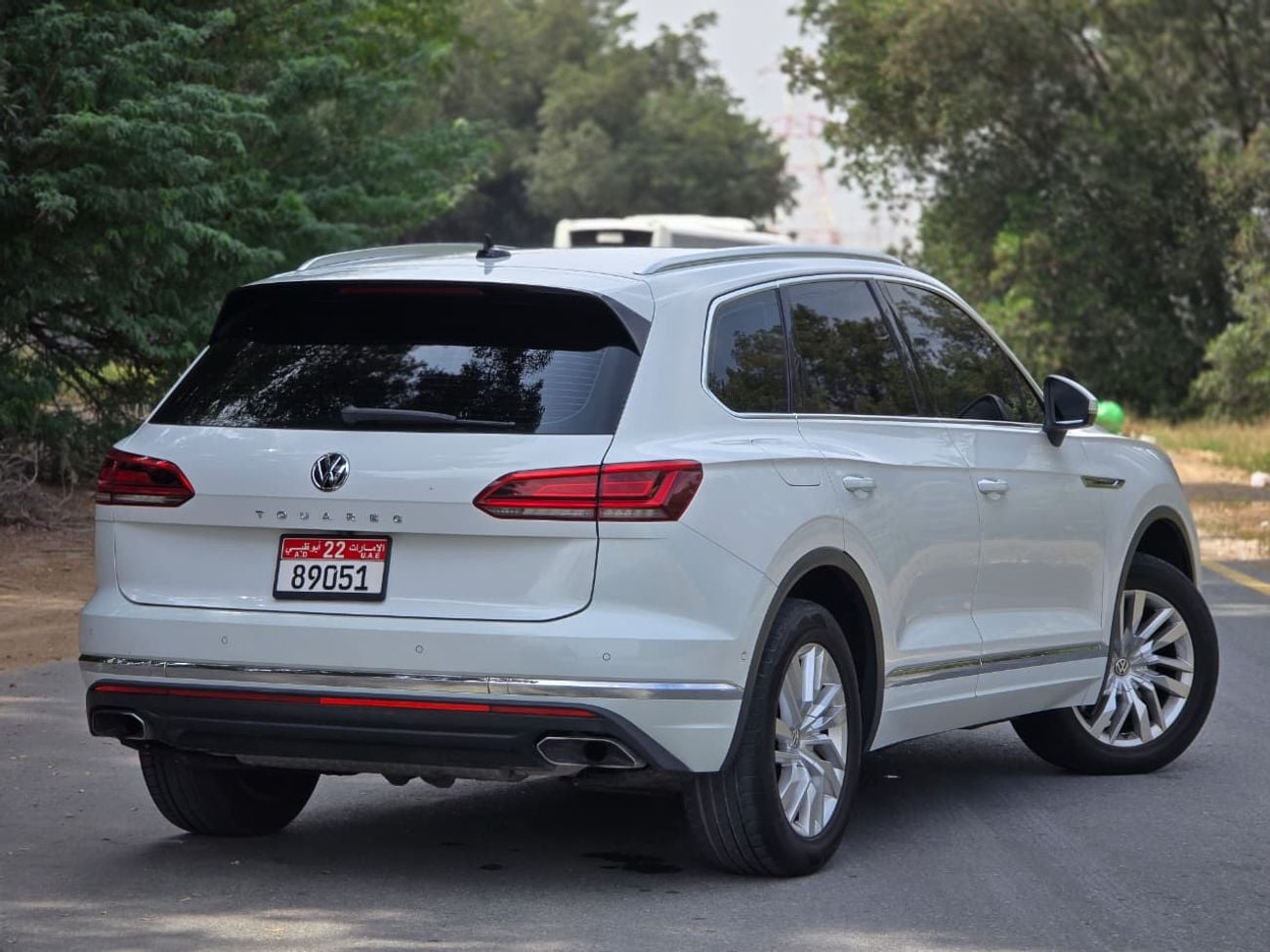 Volkswagen Touareg Comfortline 3.0L VOLKSWAGEN TOUAREG COMFOTLINE 2018 GCC // PERFECT CONDITION // ACCIDENT FREE