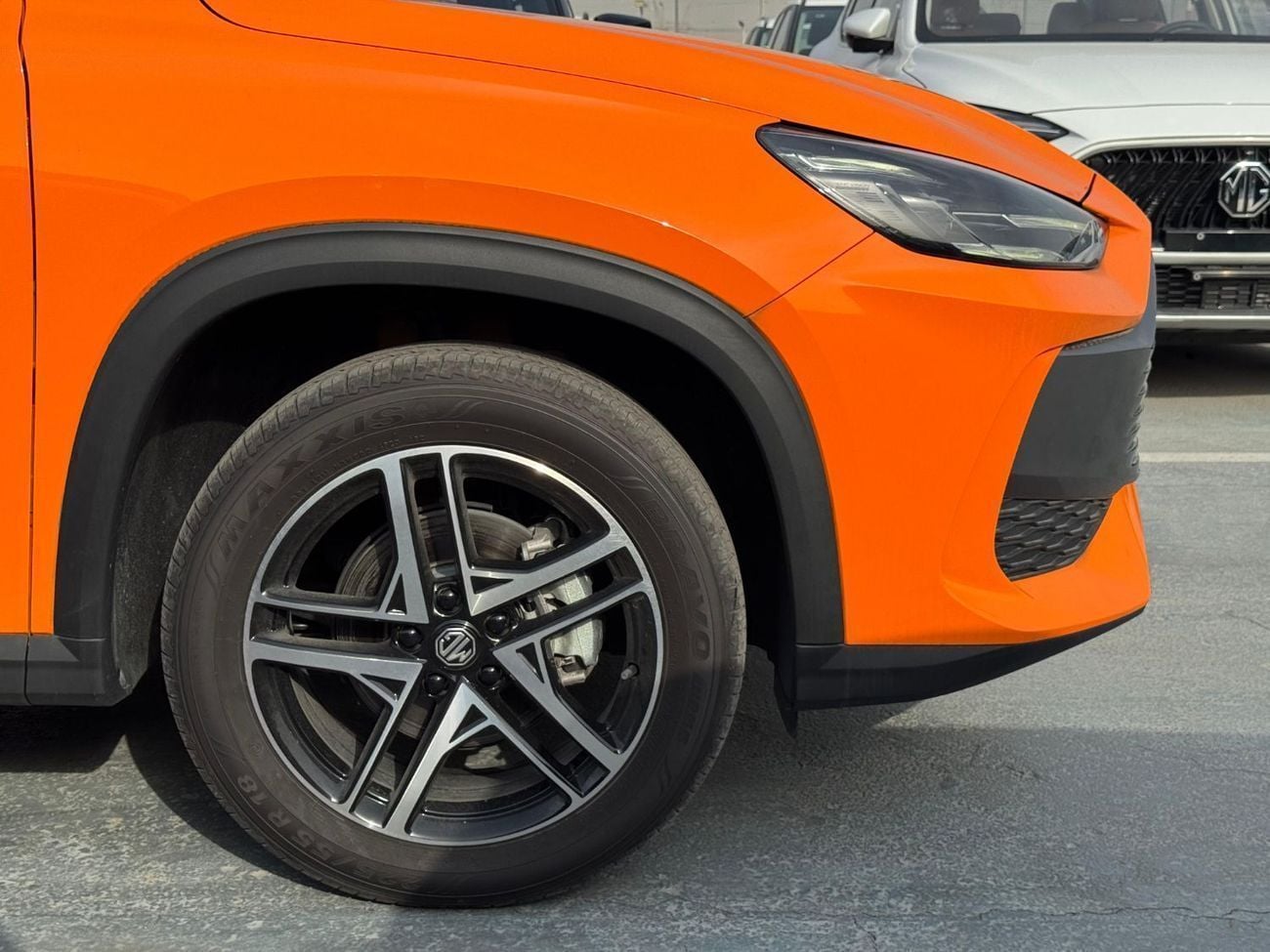 أم جي وان LUX 1.5L Petrol FWD 2024 Export Price @ 47,000 AED
