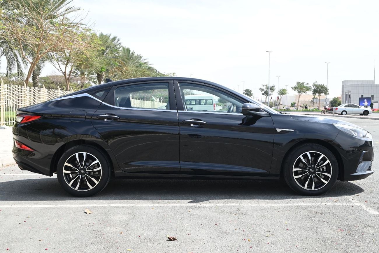 JAC J7 0% DP - JAC J7 LUXURY 2023 - LOW MILEAGE - WELL MAINTAINED