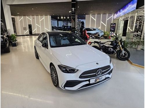 Mercedes-Benz C 200 2025 Mercedes-Benz C 200 AMG Package - 2 Years Dealer Warranty could be extend