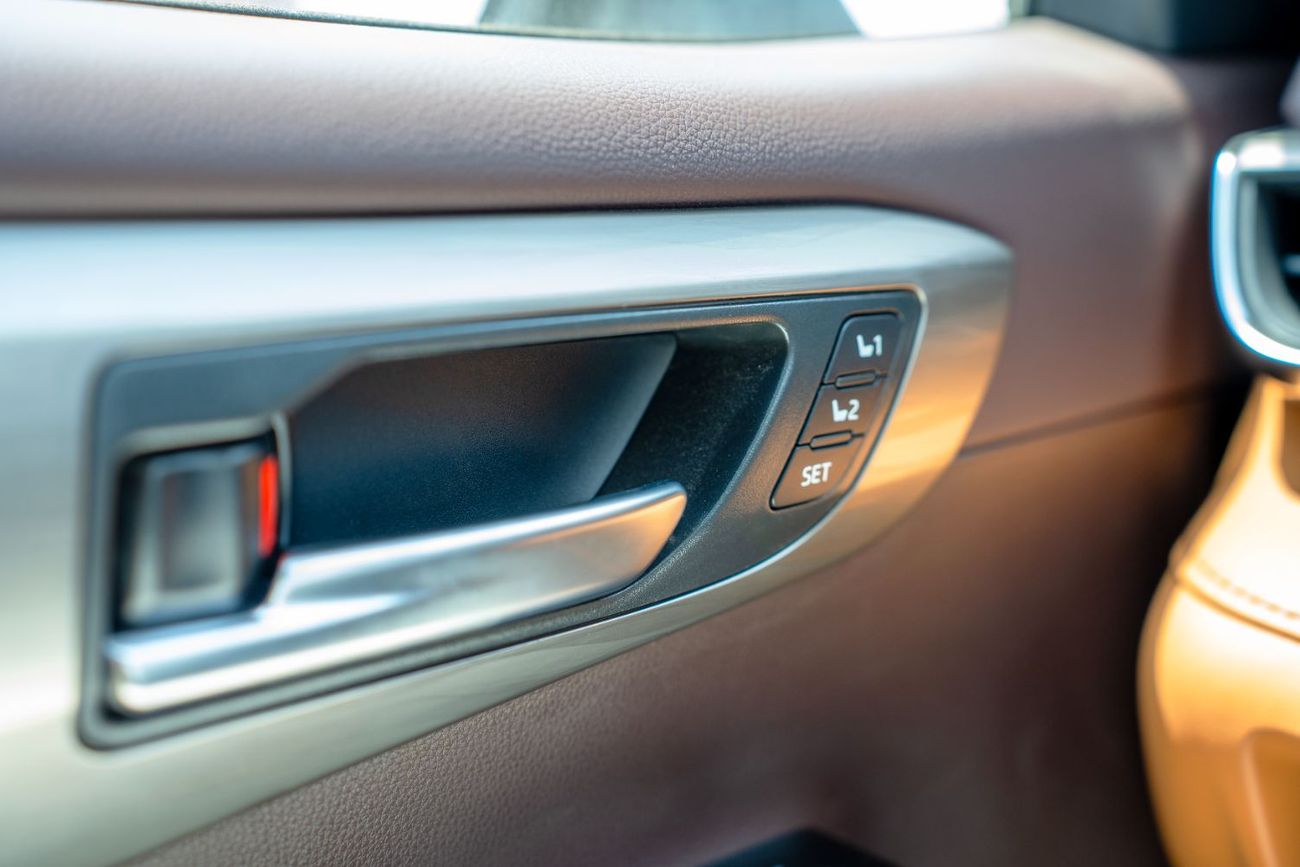 تويوتا هايلاندر Toyota Highlander Limited E-Four 2025 2.5L Hybrid