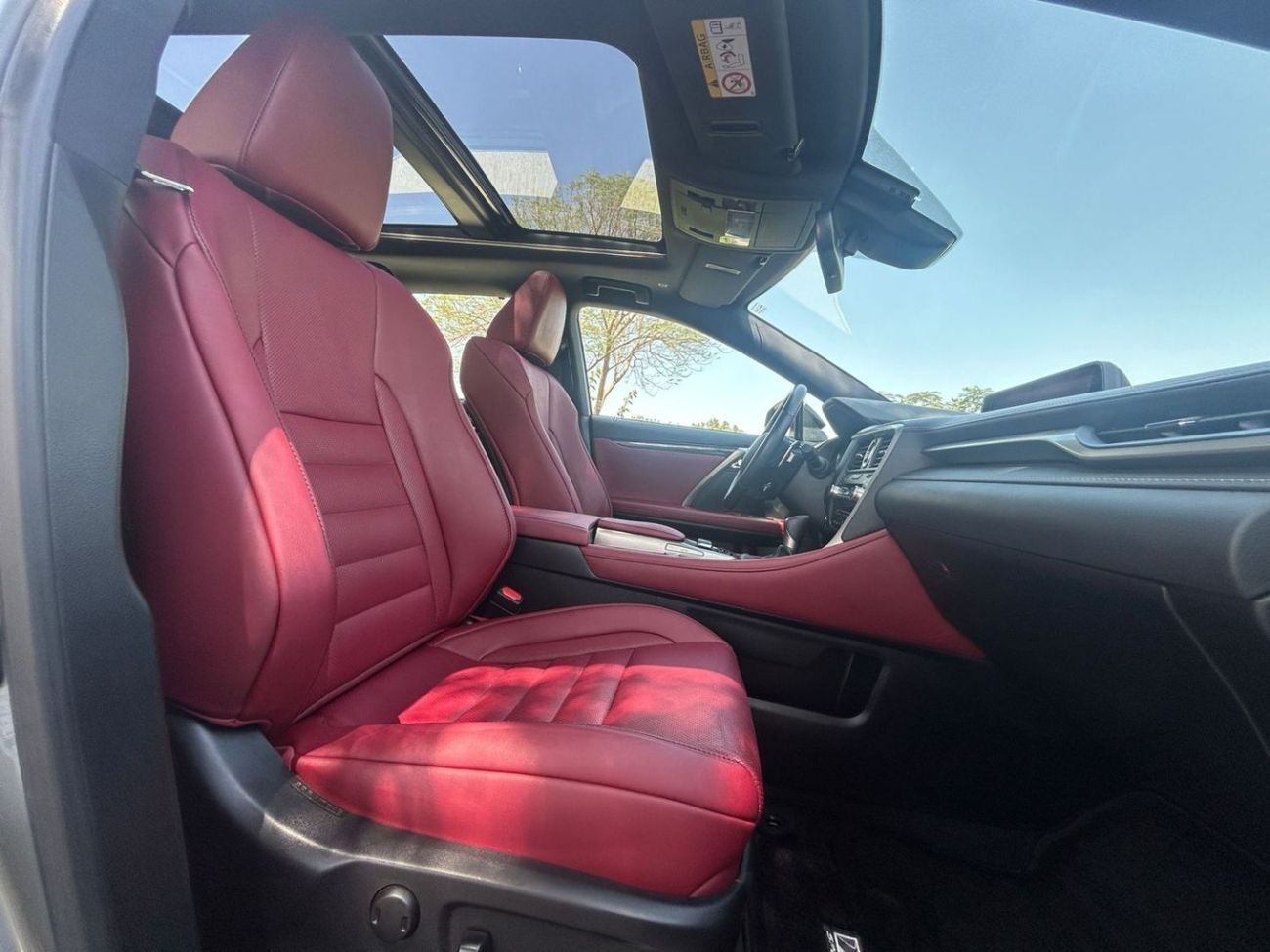 Lexus RX450h F Sport 3.5L Hybrid 2017 GCC AL FUTTAIM LOW MILEAGE SINGLE OWNER IN MINT CONDITION