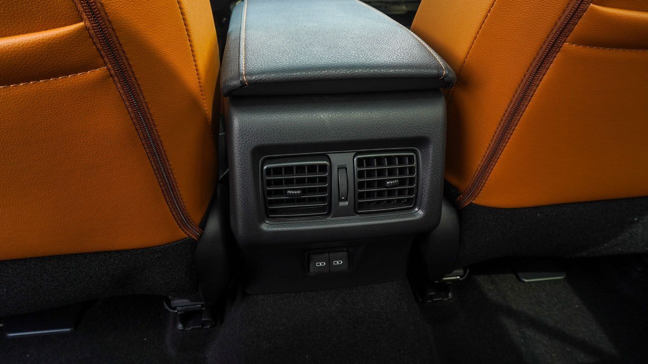 Toyota Camry LIMITED HEV 2.5L HYBRID