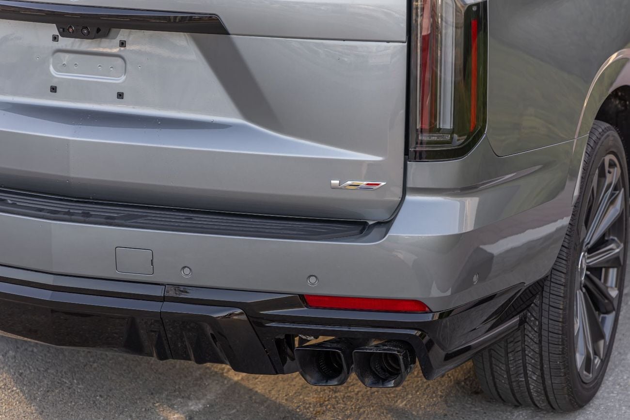 Cadillac Escalade Escalade-V 6.2L Cadillac Escalade | V | 2025 | GCC | Warranty available with Al Kendy + Service Cont