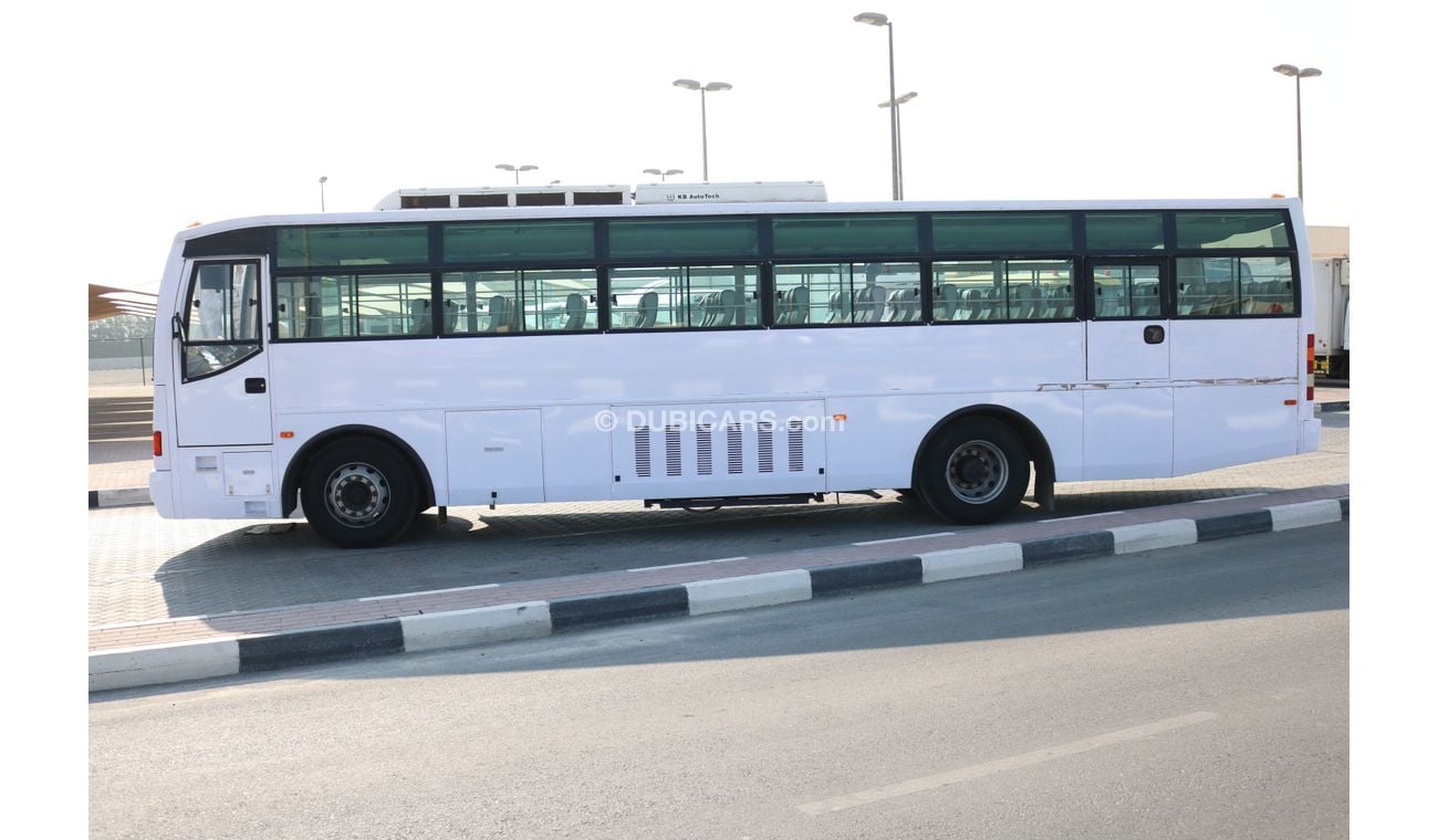 Ashok Leyland Falcon 67 SEATER BUS WITH A/C GCC SPECS