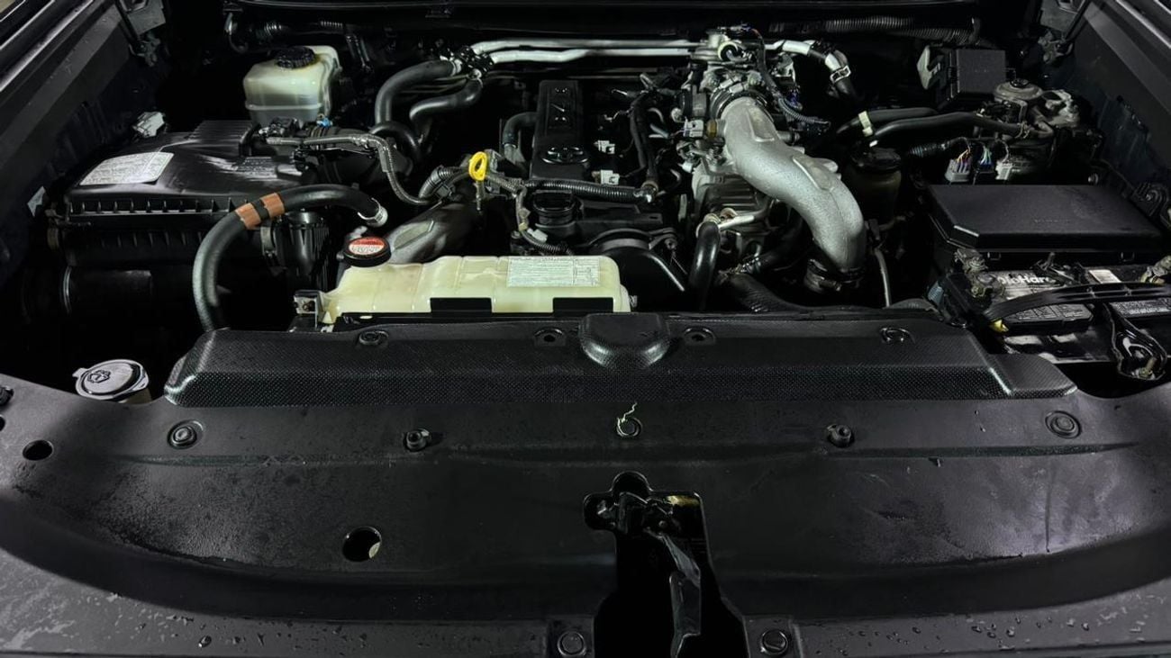 تويوتا برادو TX-L RIGHT HAND VEHICLE ONLY FOR EXPORT 3.0 LITER