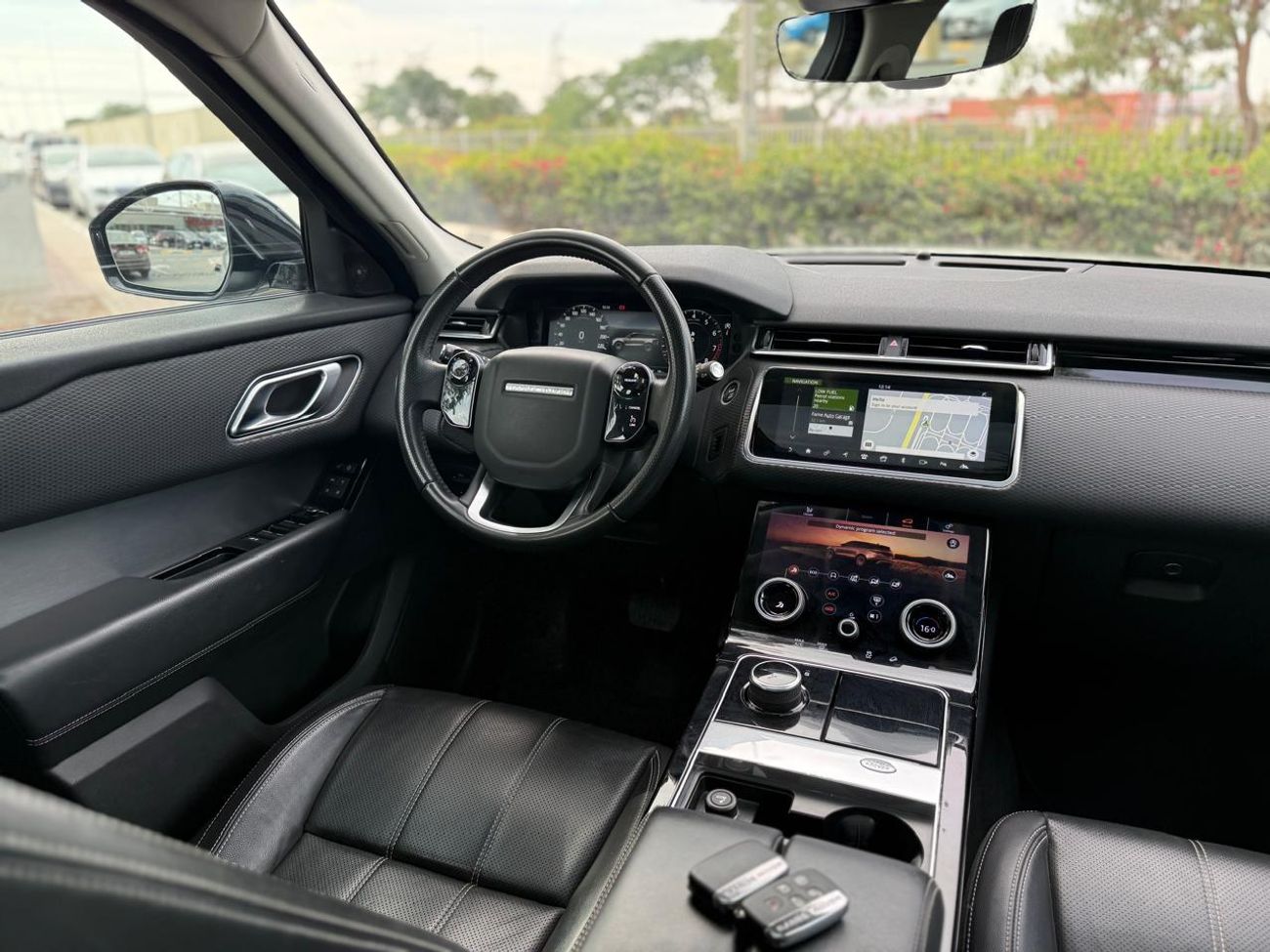 Land Rover Range Rover Velar P250 S 2.0L Petrol RANG ROVER VELAR S 2019 GCC 2.0L FULL SERVICE HISTORY