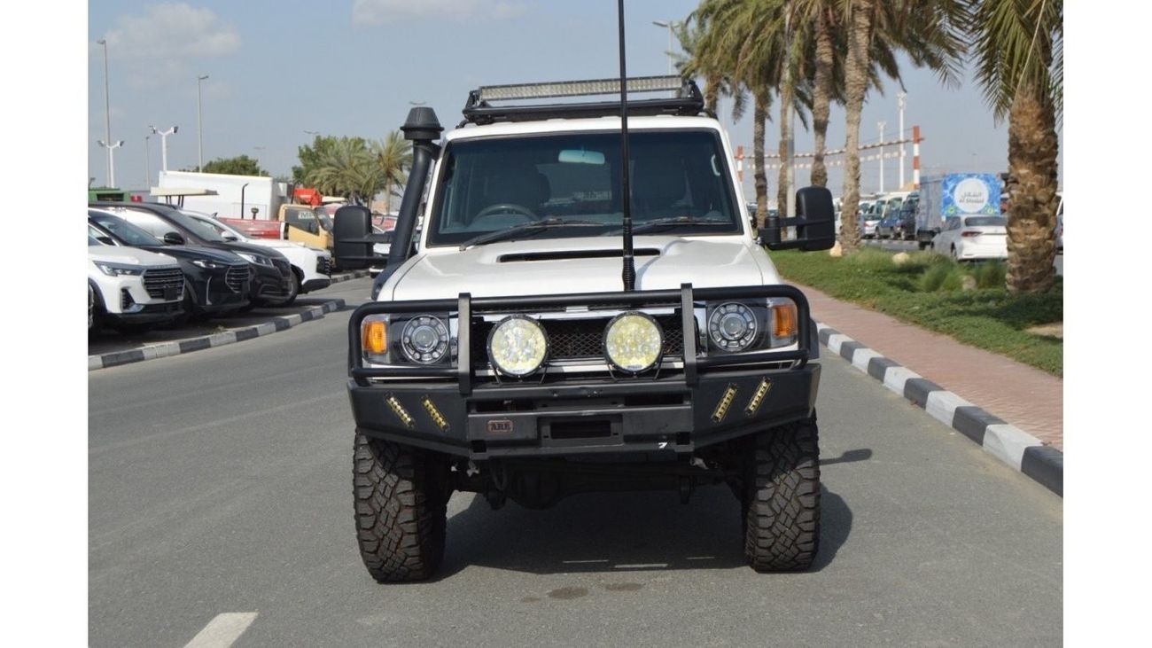 تويوتا لاند كروزر 70 Clean car Diesel engine