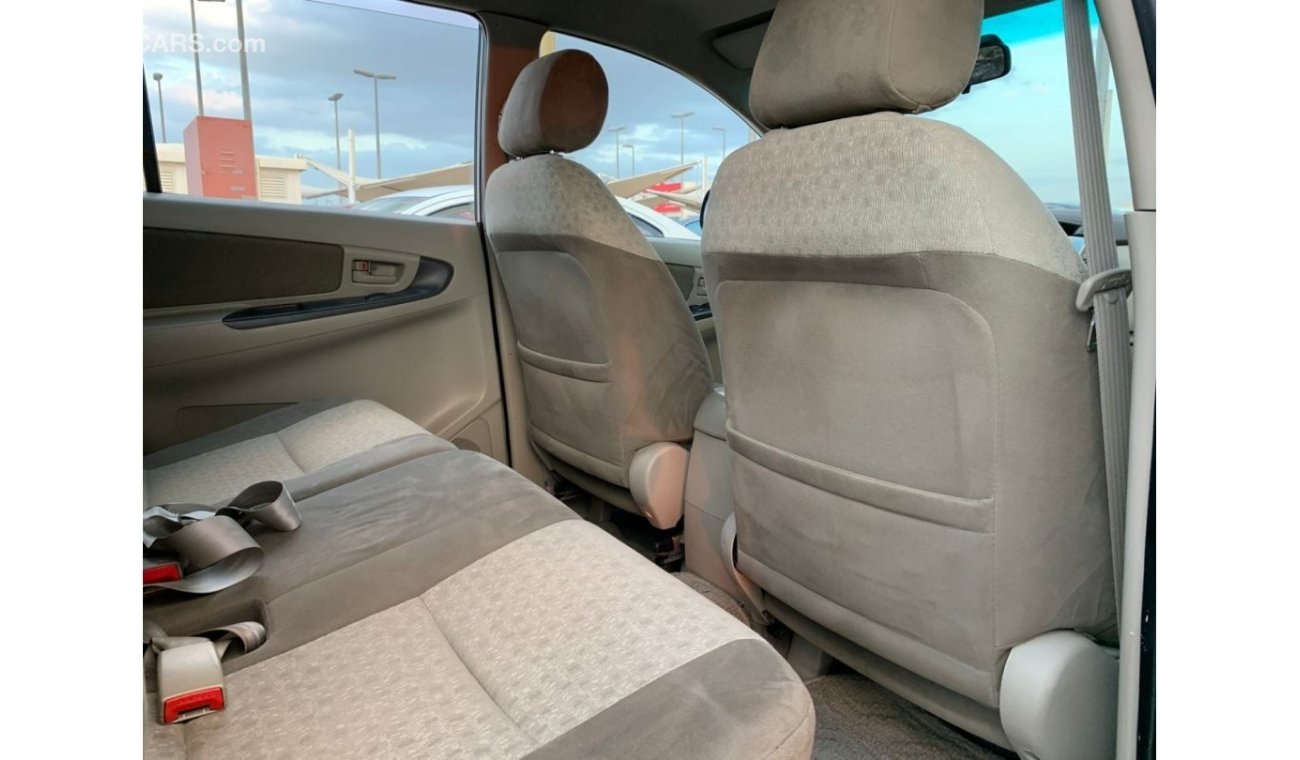 Toyota Innova GL 2015 7 SEATS Ref#687