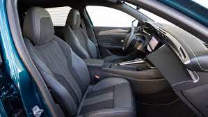Peugeot 408 interior - Seats
