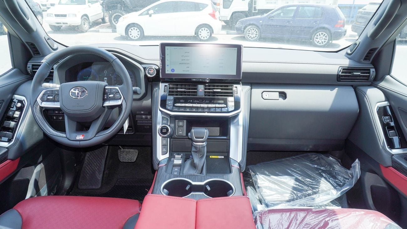 تويوتا لاند كروزر GR SPORT 3.5L V6