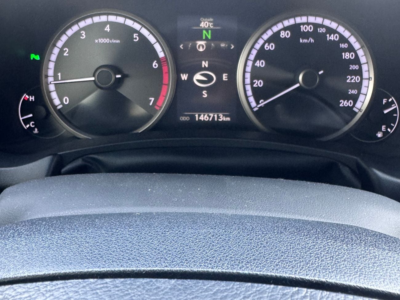 لكزس NX200t