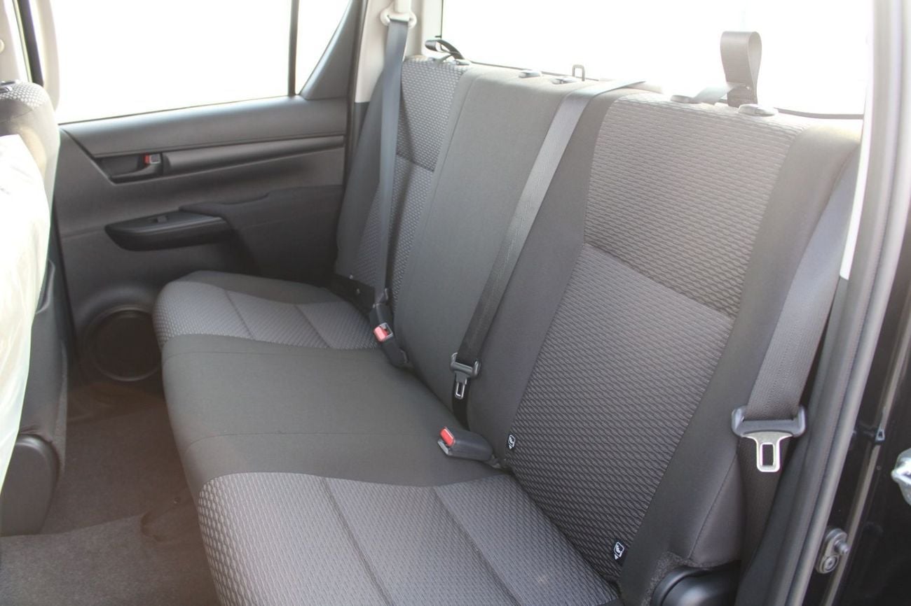 تويوتا هيلوكس TOYOTA HILUX 2.4L DIESEL 4 X 4 DOUBLE CABIN ACTIVE MANUAL TOYOTA HILUX 2.4L DIESEL 4 X 4 DOUBLE CABIN MANUAL