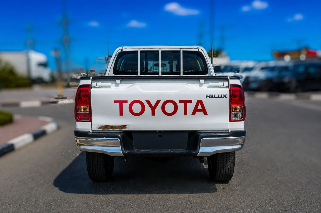 Toyota Hilux GLX 2.7L, 4-Cylinder, 16-Valve Petrol
