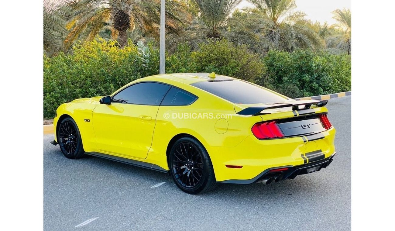 فورد موستانج GT بريميوم فورد موستنج قير عادي بحالة ممتازة