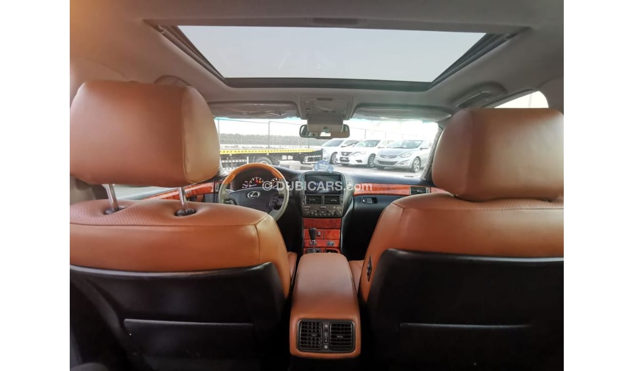 لكزس LS 430 لكزس ال اس ٤٣٠ ٢٠٠٤ مواصفات أمريكيه فل اوبشن رقم 1 نظيفه جدا جدا من الداخل والخارج