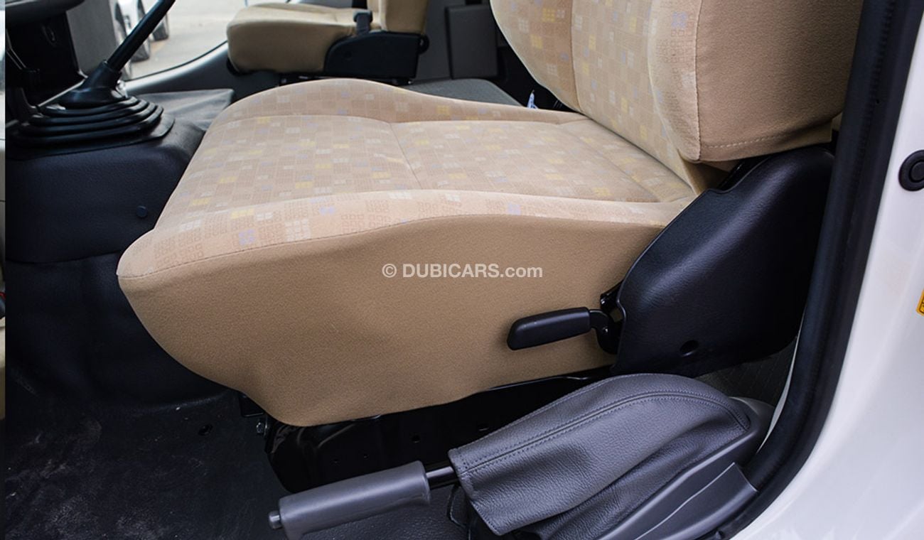 تويوتا كوستر 2020 PETROL 2.7L,23 Seater BrandNew FOR EXPORT ONLY