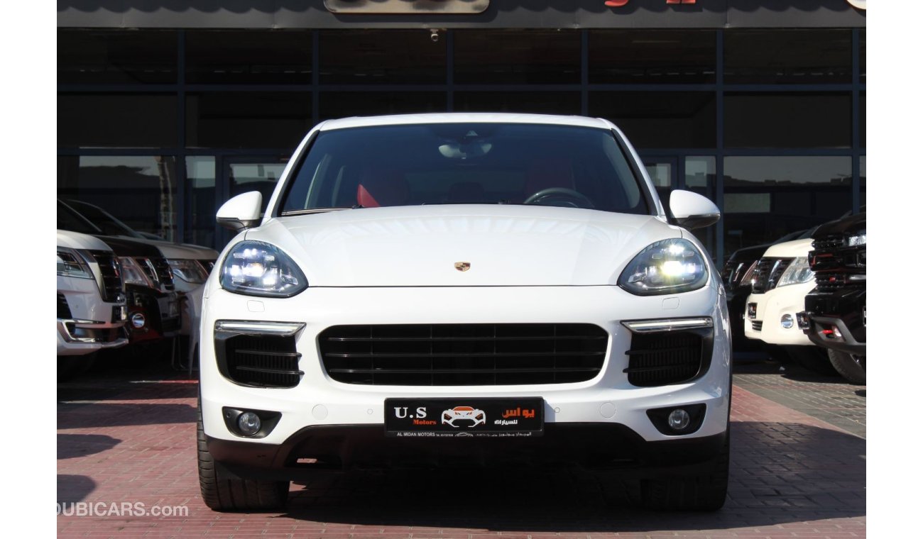 Porsche Cayenne S GCC AGENCY WARRANTY TILL MARCH 2022