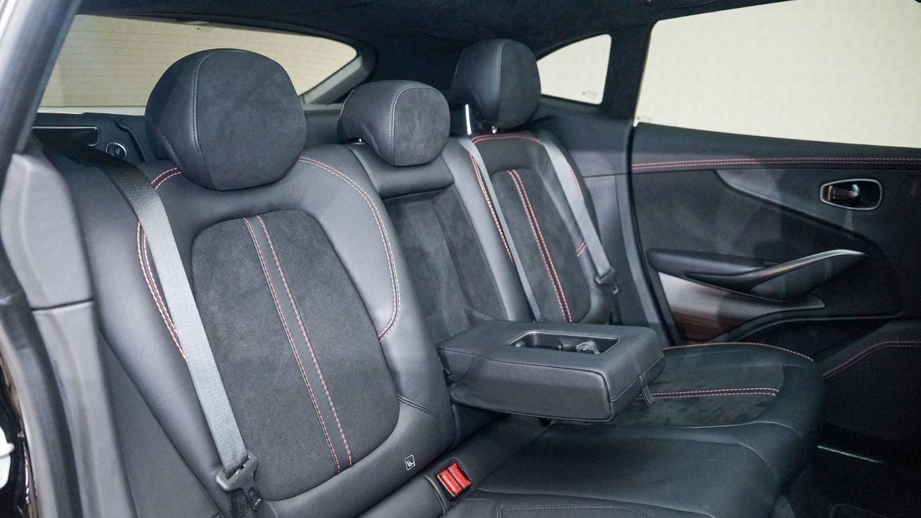 Aston Martin DBX DBX 550 | AED 8,140 PM | Up to 3 Years Warranty