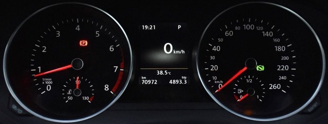 فولكس واجن جيتا EXCELLENT DEAL for our Volkswagen Jetta ( 2018 Model ) in Grey Color GCC Specs