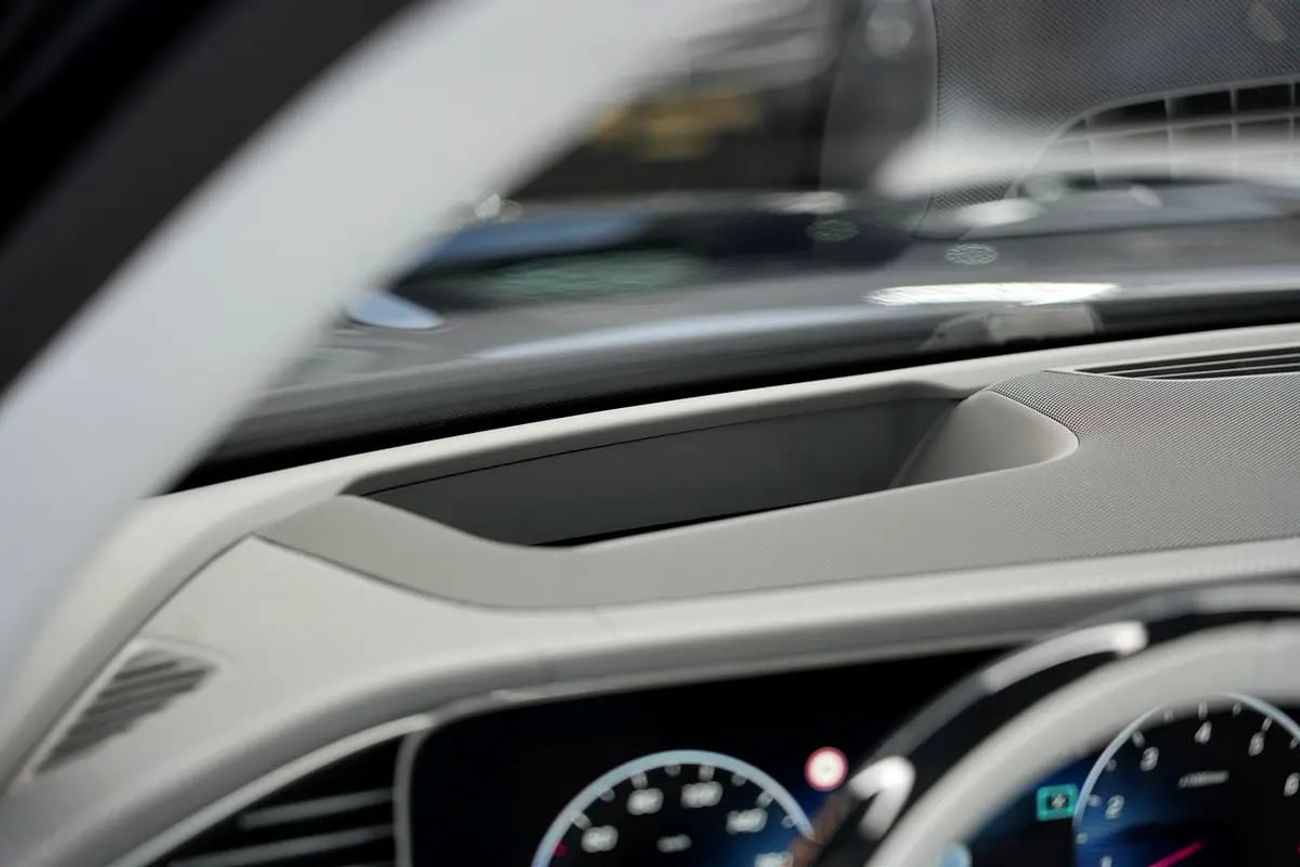 Mercedes Maybach GLS600 Maybach GLS 600 | GCC 0km | Agency Warranty | Crystal White