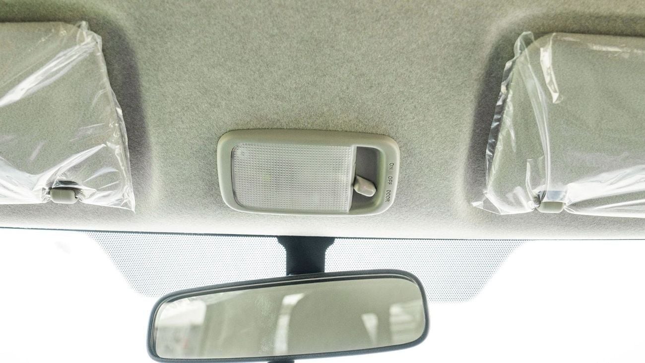 Toyota Hiace TOYOTA HIACE HR 2.7P MT 16 SEATER  - WHITE