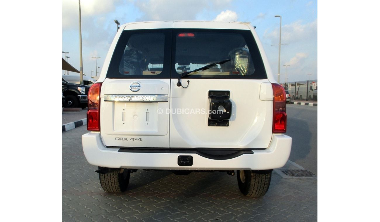 نيسان باترول Y61 4.8L Petrol GRX SPL Manual