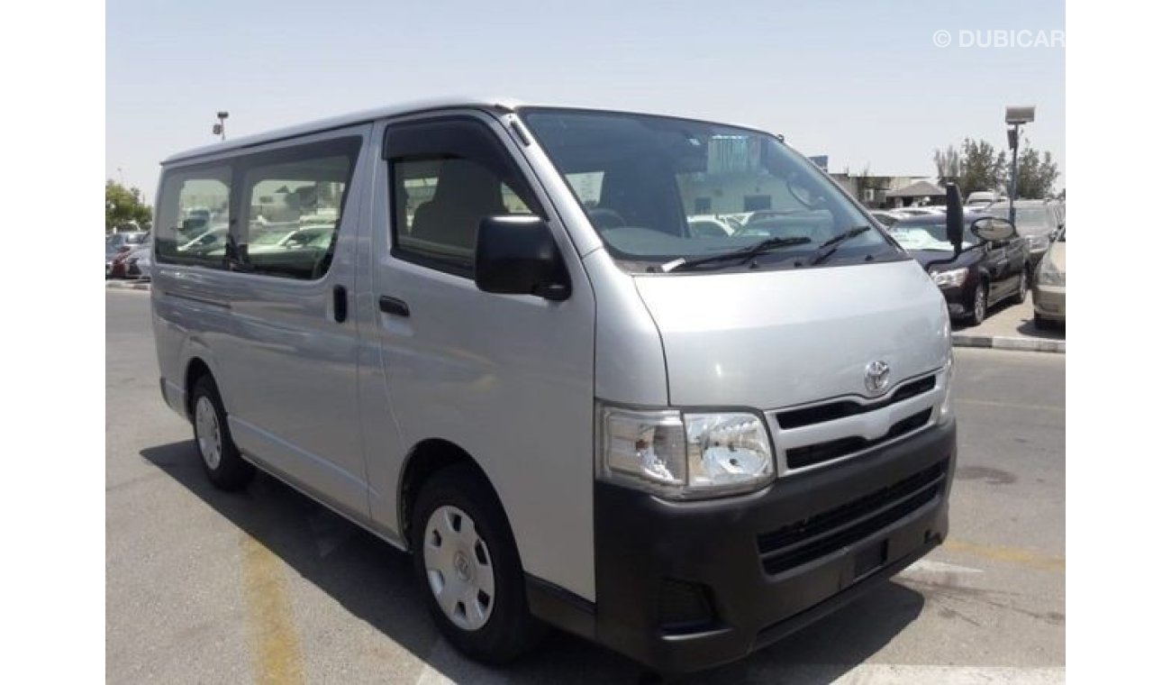 Toyota Hiace TOYOTA HIACE RIGHT HAND DRIVE (PM1134)