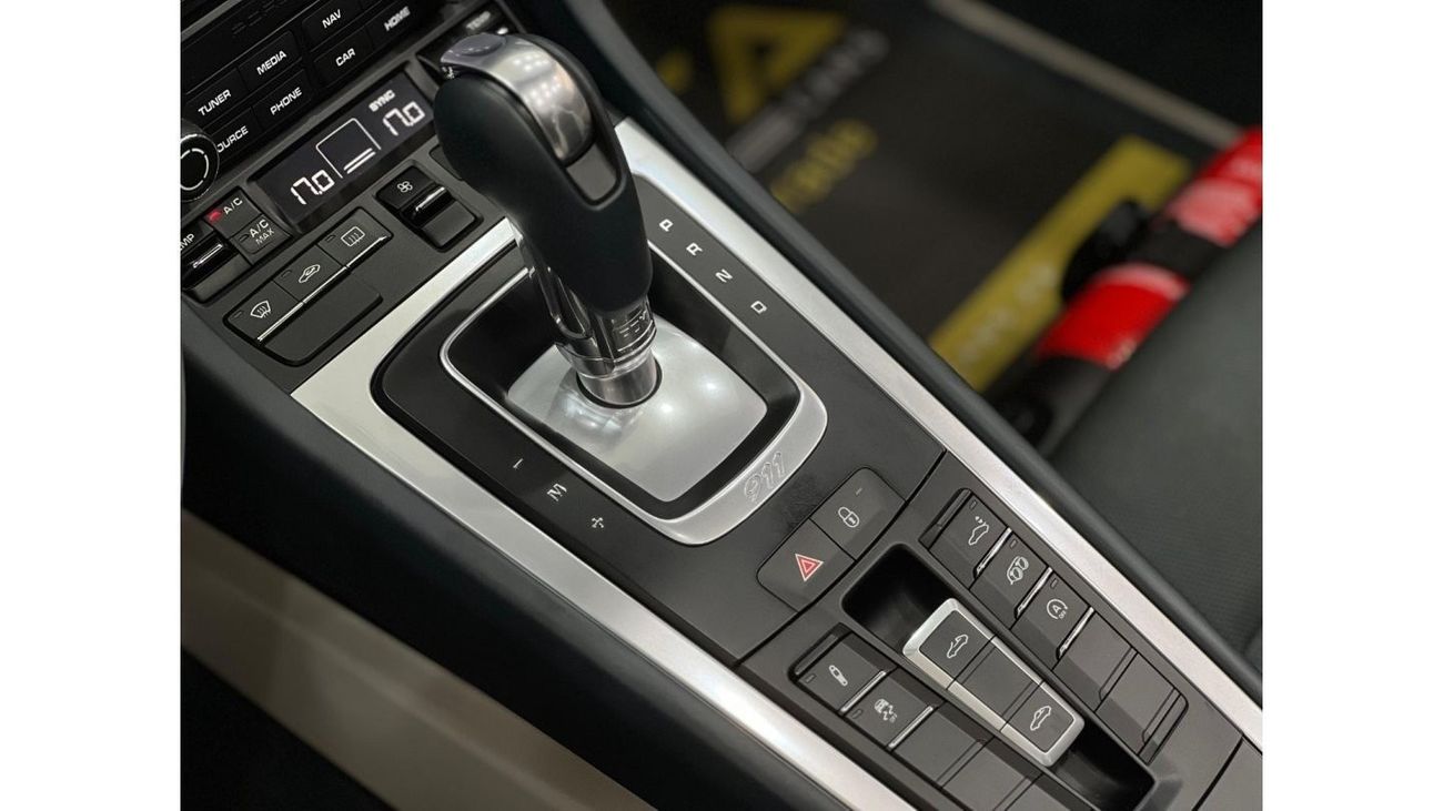 Porsche 911 2019 Porsche 911/991.2 Targa 4, Nov 2024 Porsche Warranty, Full Porsche Service History, Low Kms,GCC