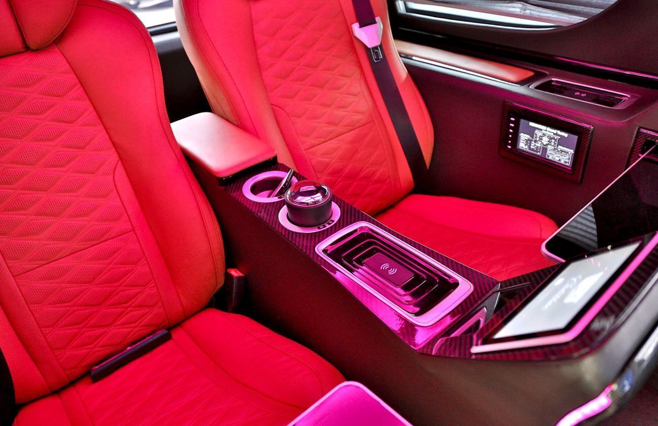 Cadillac Escalade Sport 6.2L AWD Sport 6.2L VIP GCC Specification