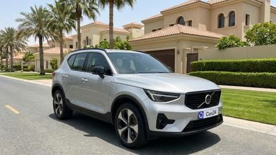فولفو XC 40 ULTIMATE DARK كارس24 هي سوق ضخم للسيارات المستعملة موثوق ومضمون ٪كارس24 هي سوق ضخم للسيارات المستعملة موثوق ومضمون