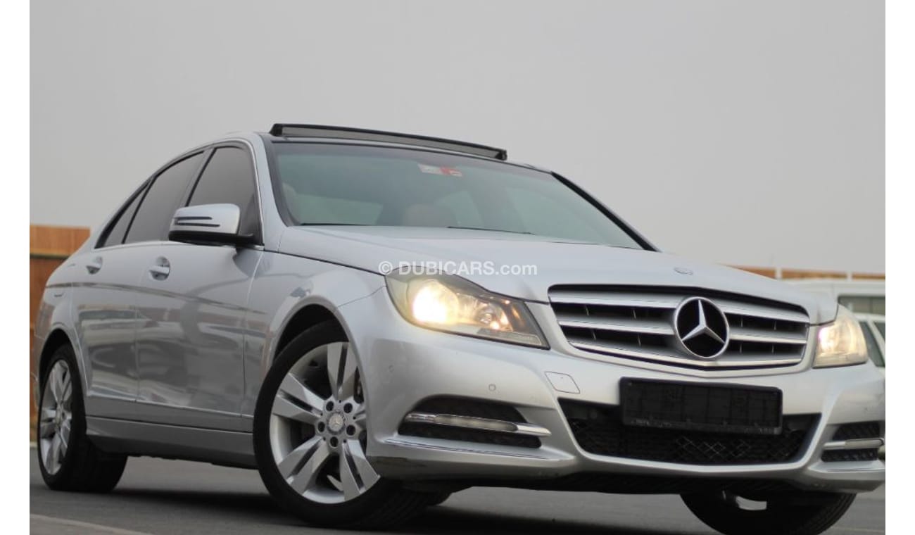 Mercedes-Benz C 200 Mercedes C200 2013 GCC Specefecation