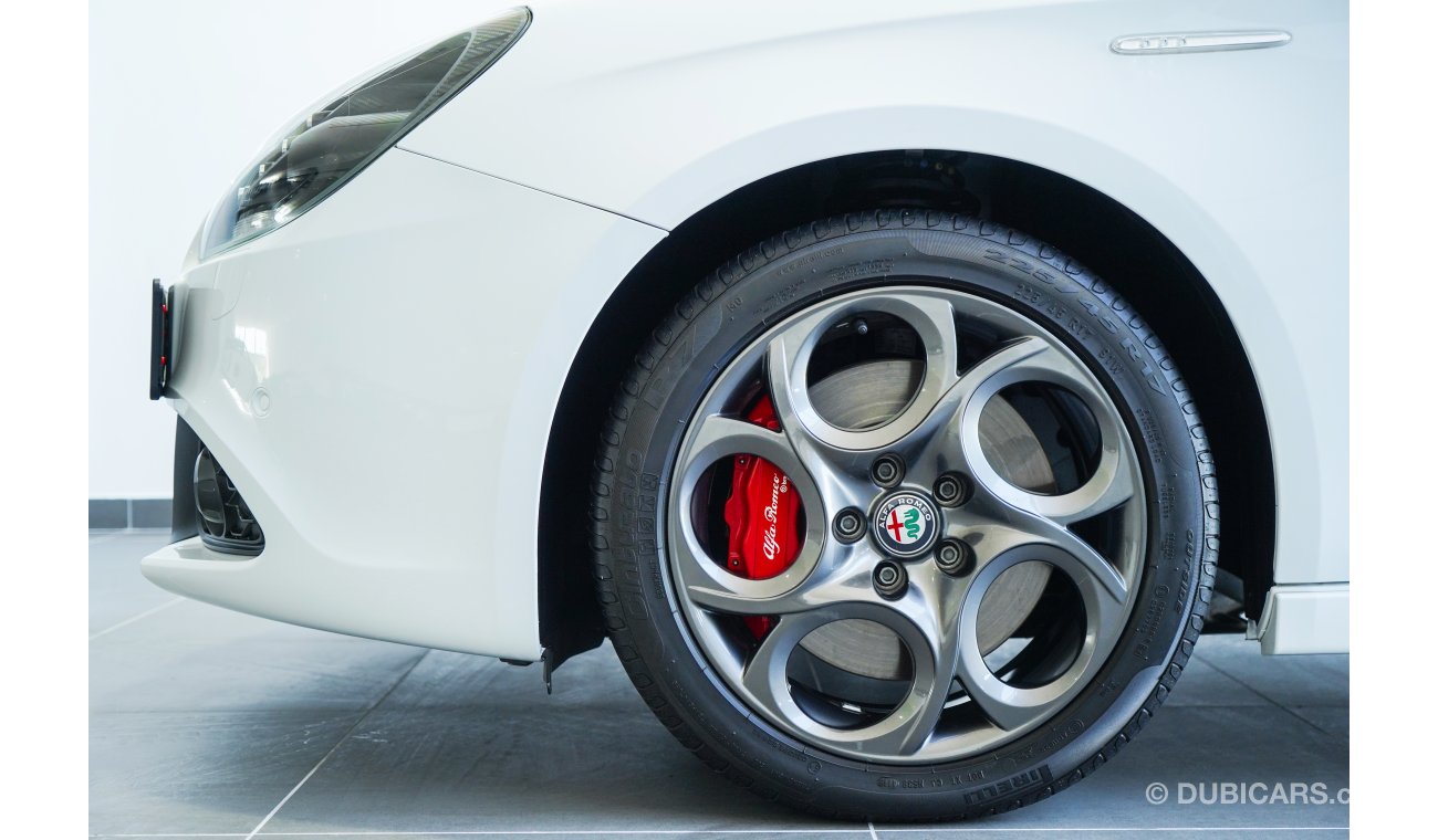 ألفا روميو جوليتا 2019 Alfa Romeo Giulietta Veloce / 5yrs, 120k kms Warranty & Service!