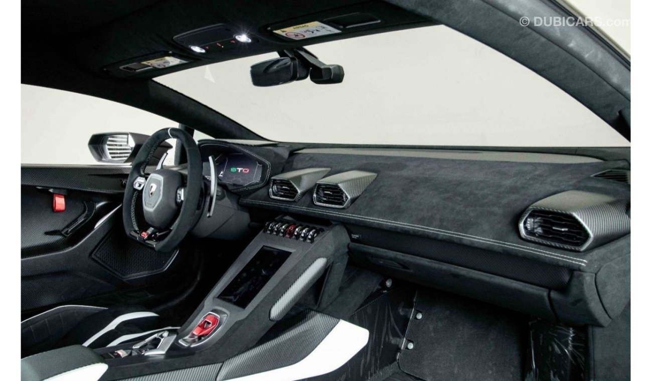 Lamborghini Huracan STO - GCC Spec - With Warranty and Service Contract