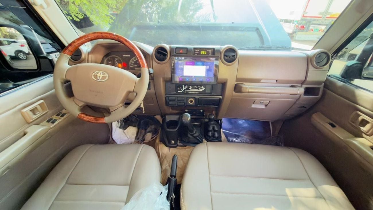 Toyota Land Cruiser Pick Up DOUBLE CABIN PICKUP | 2013 | LHD | 4.0L PETROL ENGINE | FACELIFTED TO 2025 MODEL | POWER WINDOWS | G