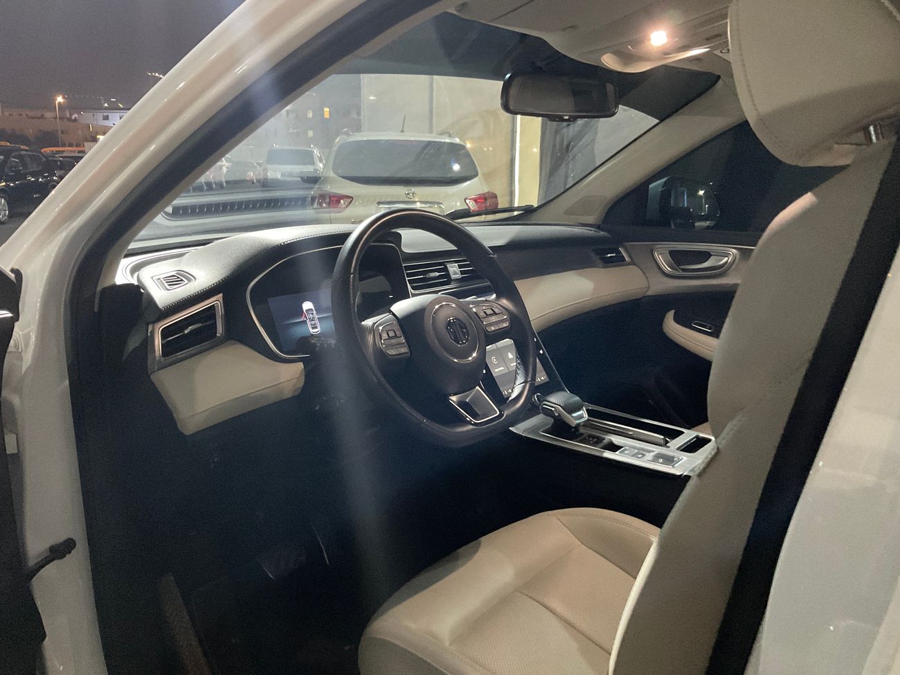 MG RX5 Luxury | Guaranteed Warranty | 0 Down Payment