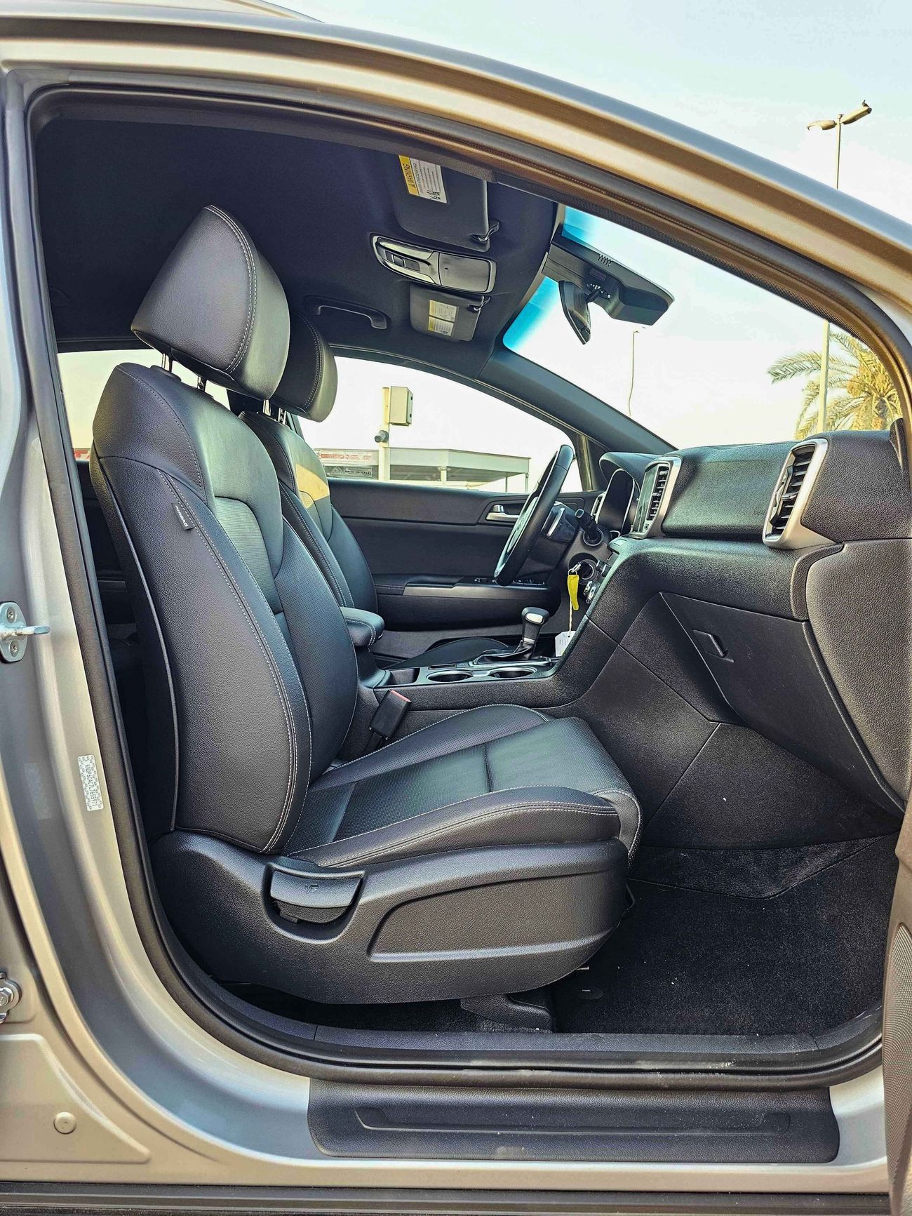 كيا سبورتيج S/ AWD/ RADAR/ LANE ASSIST/ LEATHER/ DVD CAMERA/ LOT# 55971