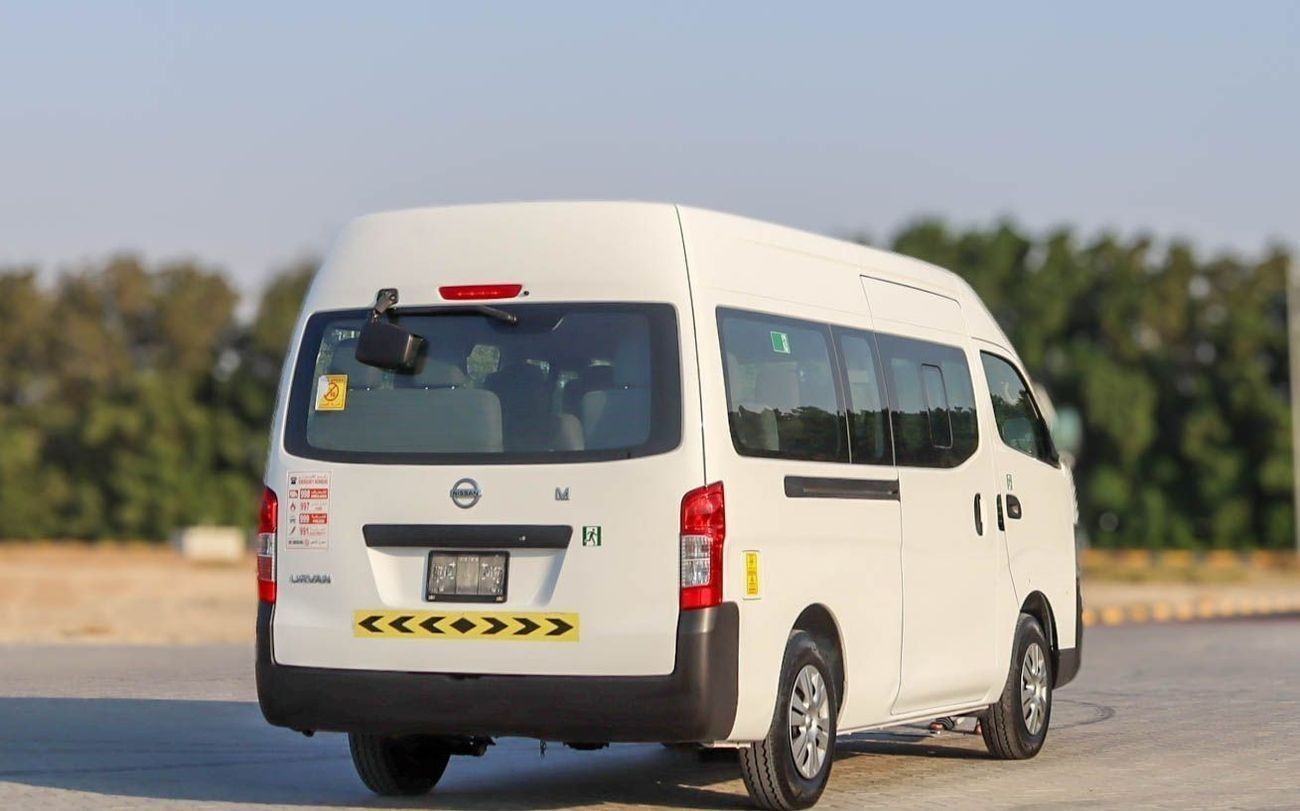 نيسان أورفان Std 2.5L (14 Seater) Nissan Urvan 2.5L 2022 GCC Original Paint accident-free in excellent condition,