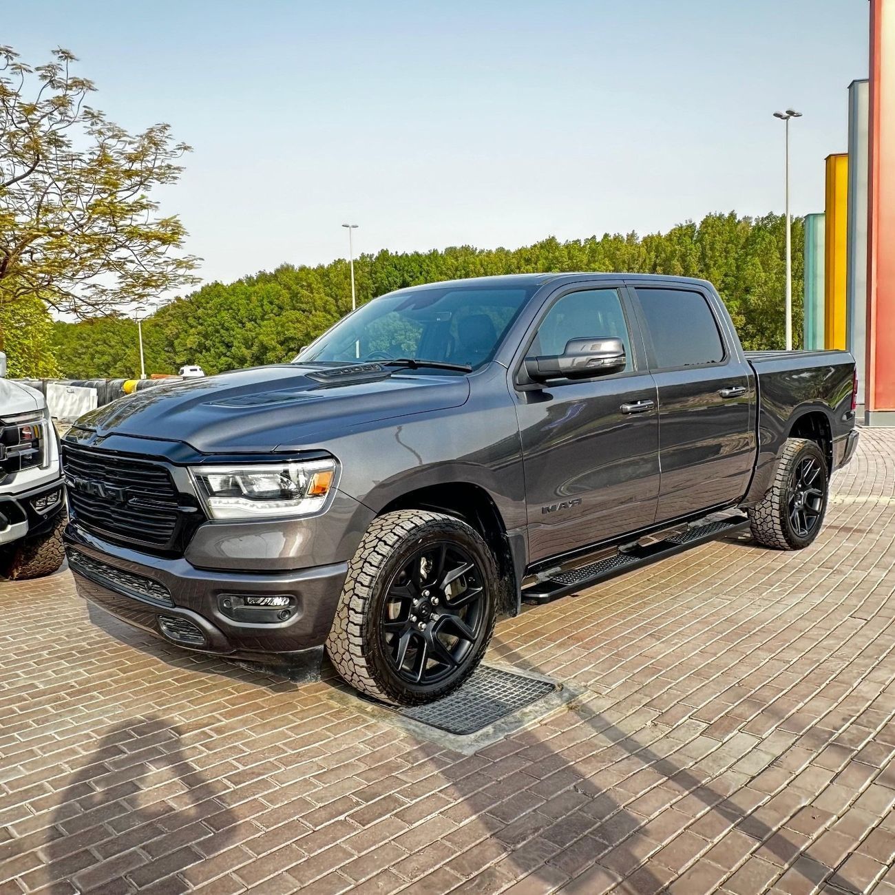 Dodge Ram Van 5.7 HEMI