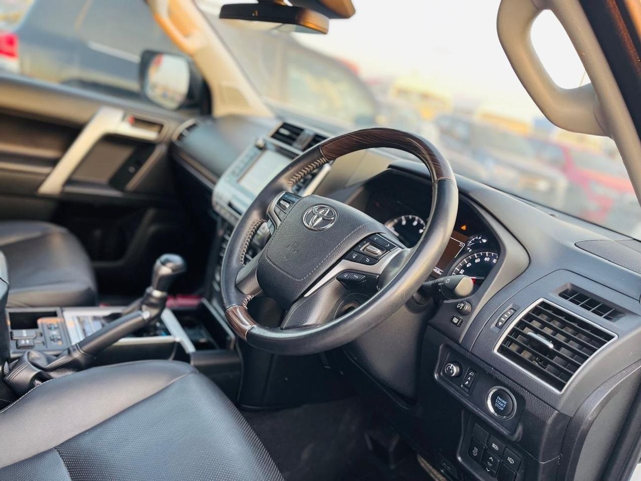 Toyota Prado Toyota KAKADU Prado 2021 Years 2.8 L Diesel full option Top the Range