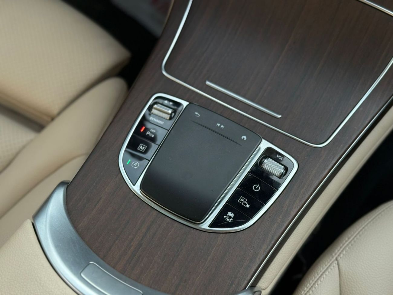 Mercedes-Benz GLC 300 Mercedes GLC 300 SUV 2022 10,000 KM Only