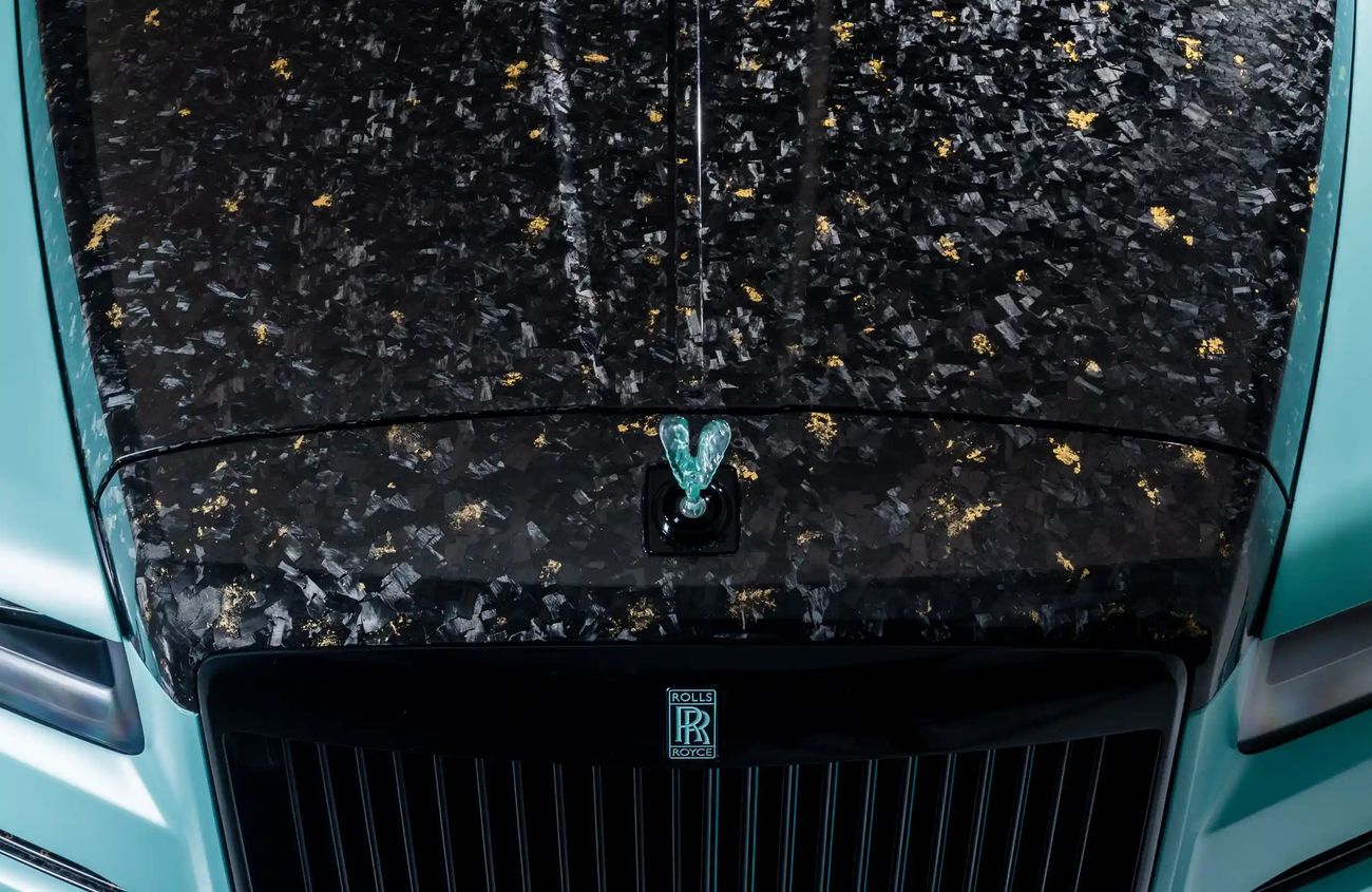 Rolls-Royce Cullinan 6.75L V12 Twin-Turbocharged Engine