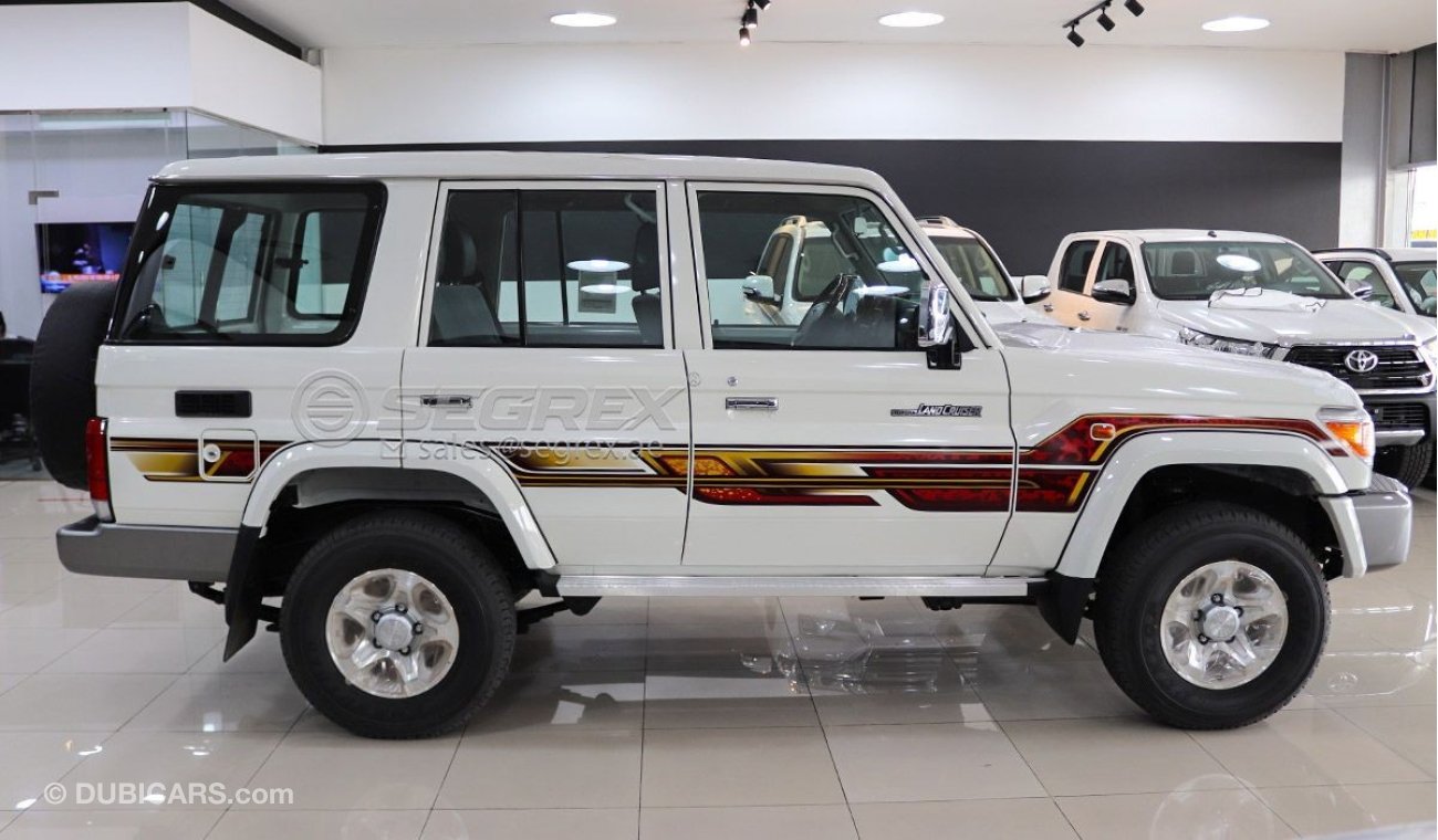 Toyota Land Cruiser Hard Top 21YM 4.0L GRJ76 AW OVER FENDER - Different color and basic option available